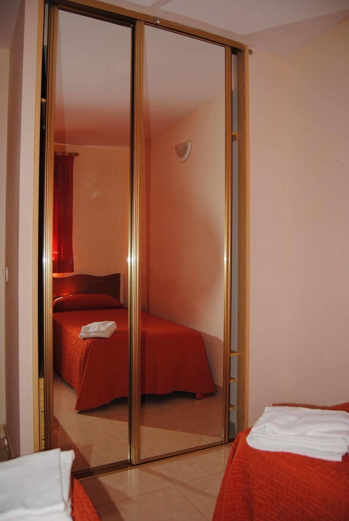 Apartamentos Marblau Peredamar-Julio Y Agosto Solo Familias Gandía Εξωτερικό φωτογραφία