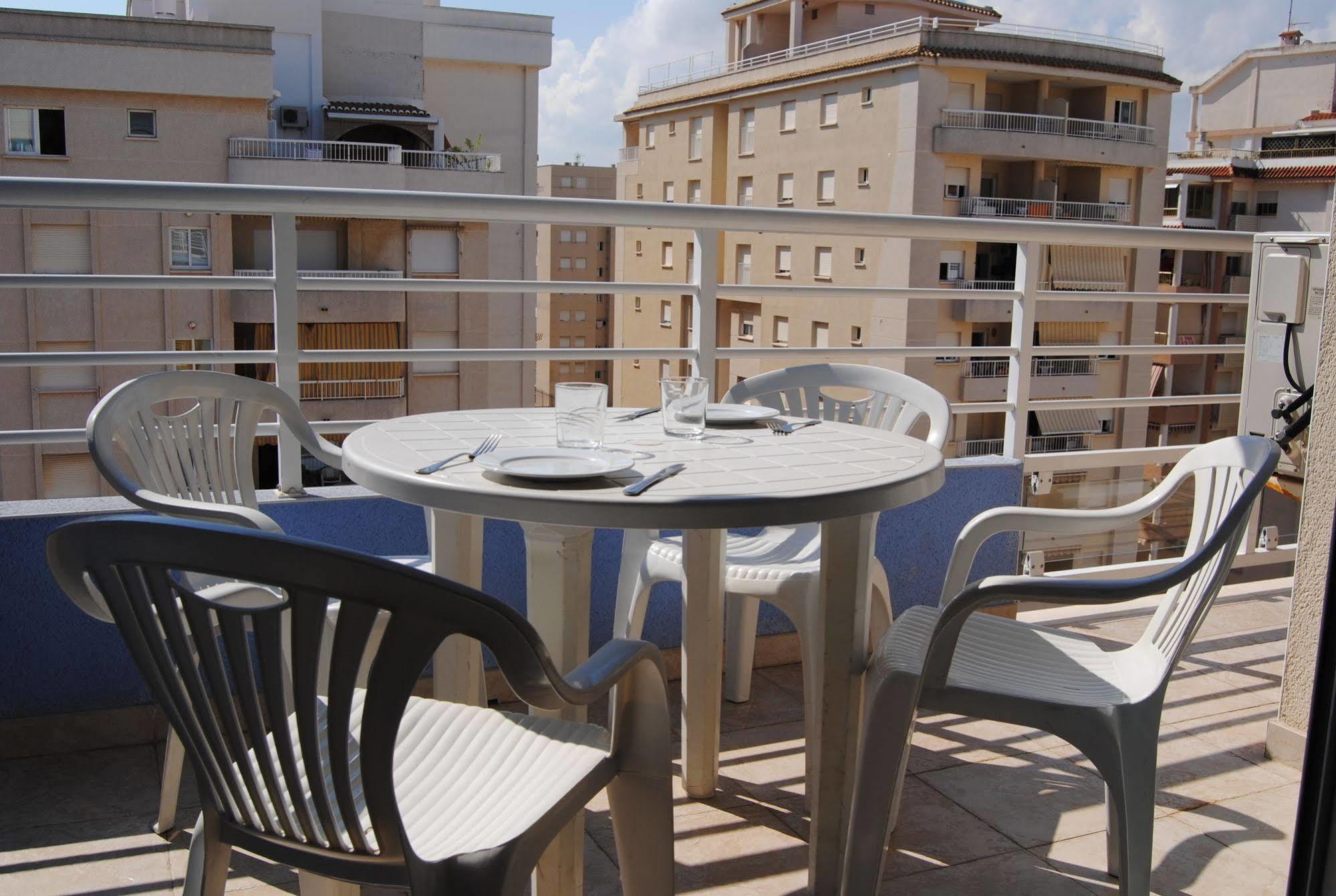 Apartamentos Marblau Peredamar-Julio Y Agosto Solo Familias Gandía Εξωτερικό φωτογραφία