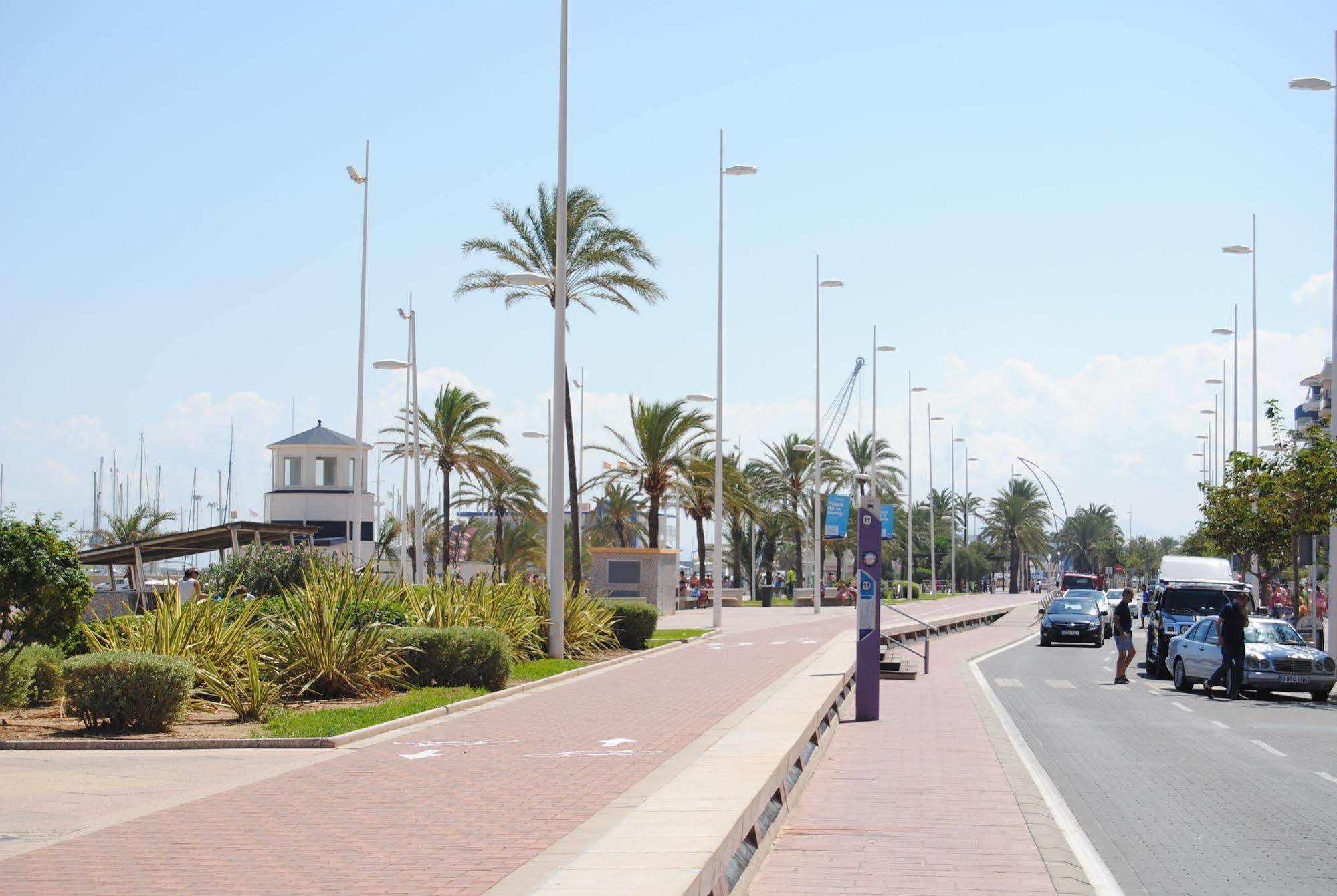 Apartamentos Marblau Peredamar-Julio Y Agosto Solo Familias Gandía Εξωτερικό φωτογραφία